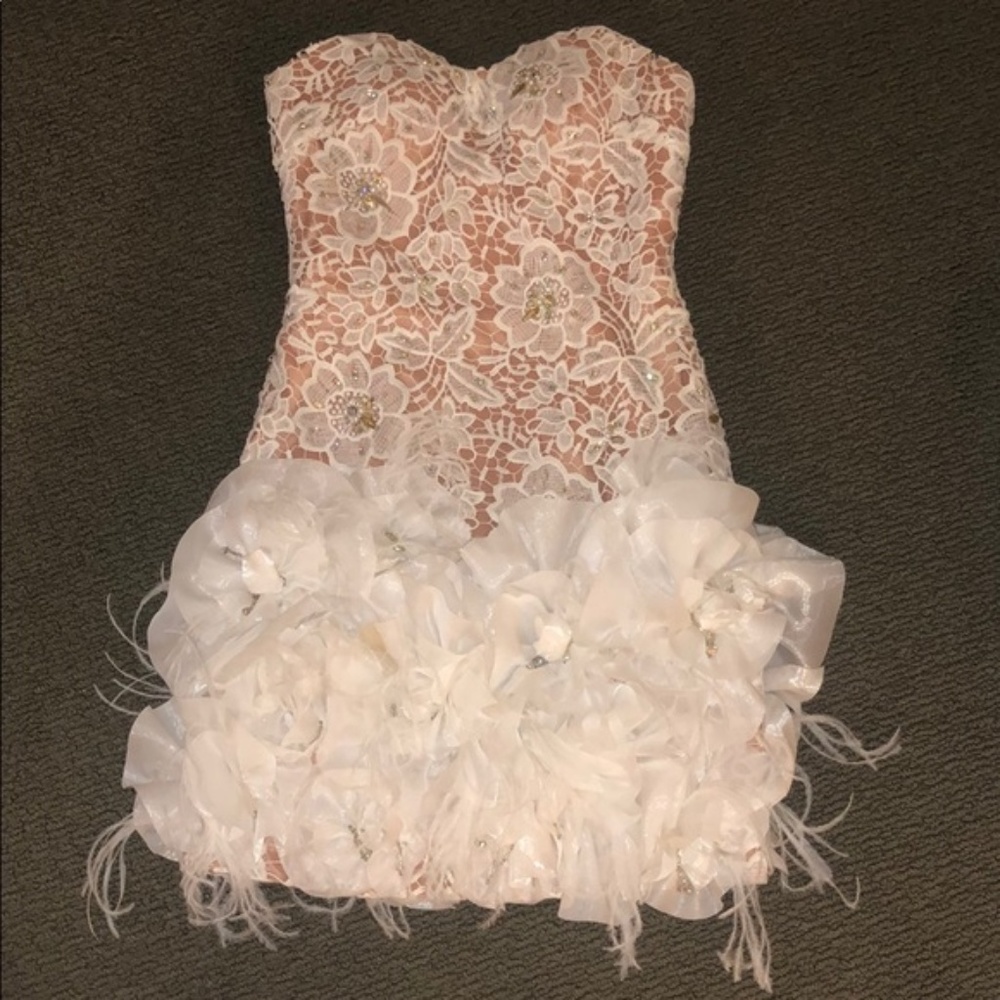 JOVANI FORMAL DRESS - Picture 2 of 7